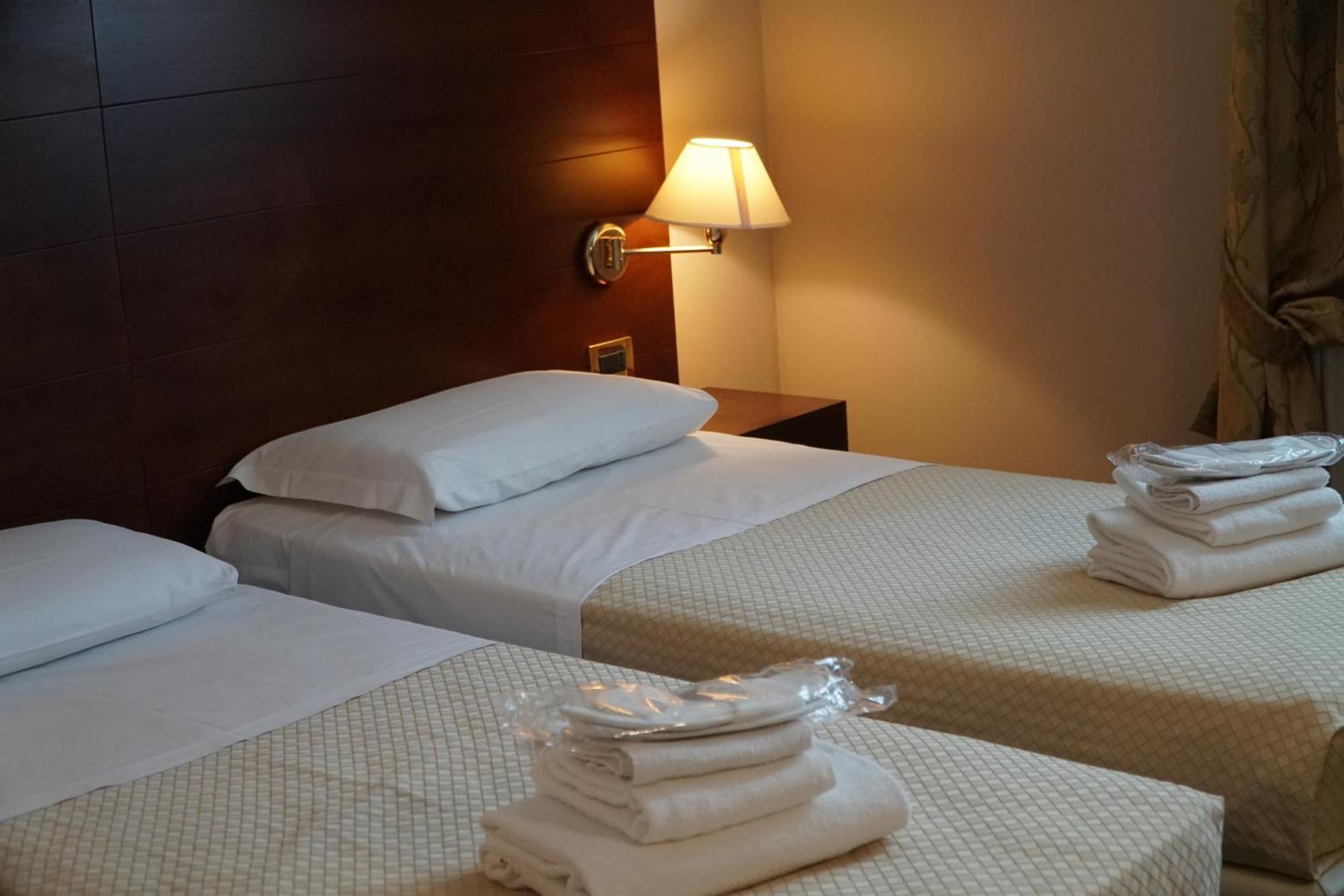 Hotel President モンテカティーニ・テルメ エクステリア 写真