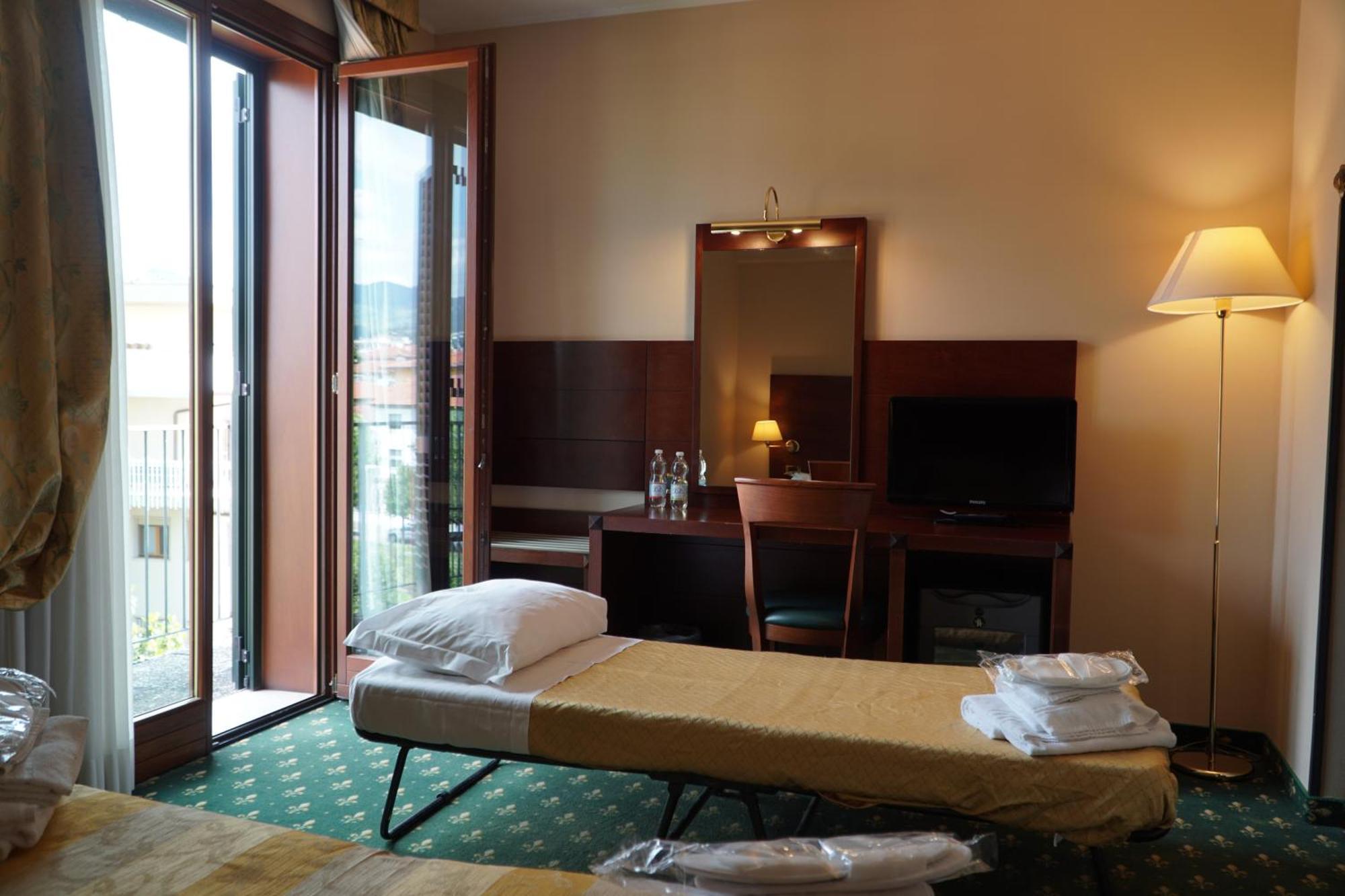 Hotel President モンテカティーニ・テルメ エクステリア 写真